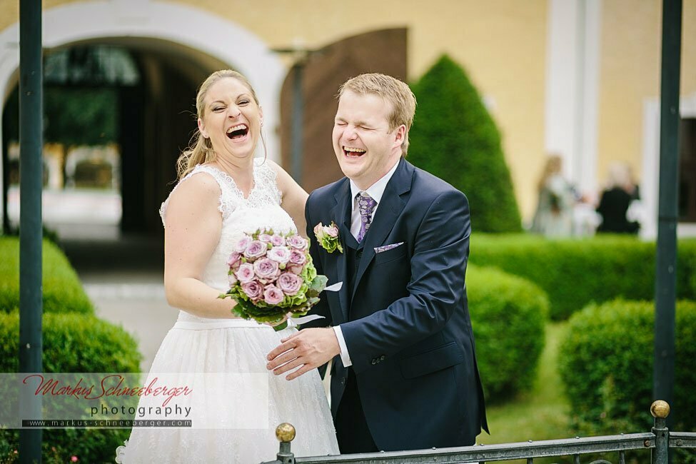 hochzeitsfotograf_markus_schneeberge-Mayerhof-Mostviertel-Niederösterreich-Seitenshochzeitsfotograf_markus_schneeberger-bianca-chris-standesamt-mondsee-schloss12