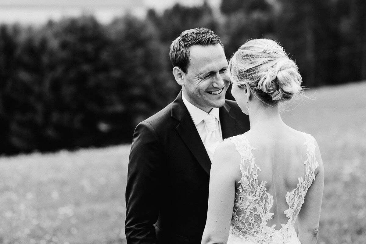 hochzeitsfotograf-markus-schneeberger-Bauernhof-Hochzeit- Linz-Muehlviertel-Vedahof-22 hochzeitsfotograf-markus-schneeberger-Bauernhof-Hochzeit- Linz-Muehlviertel-Vedahof-22