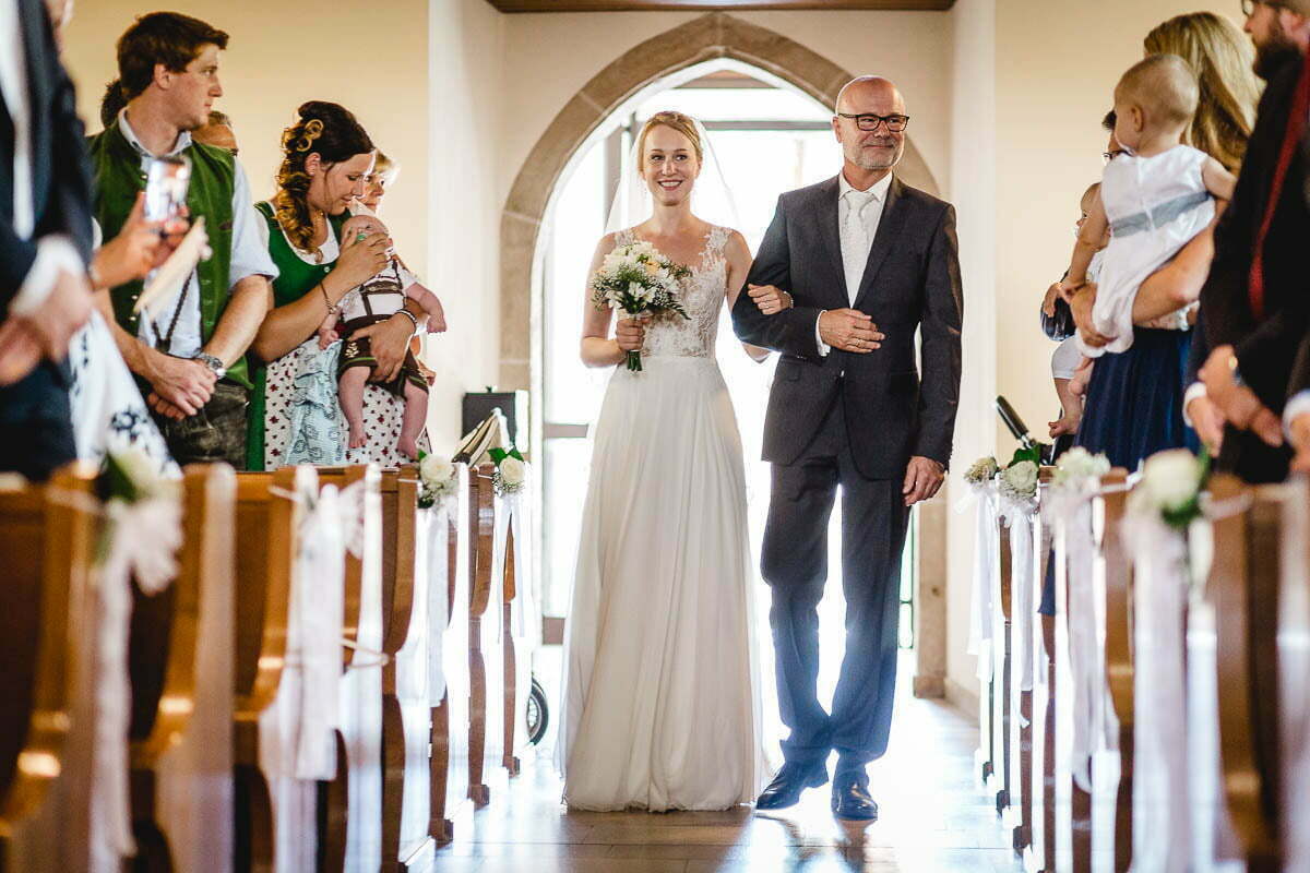 hochzeitsfotograf-markus-schneeberger-Bauernhof-Hochzeit- Linz-Muehlviertel-Vedahof-28